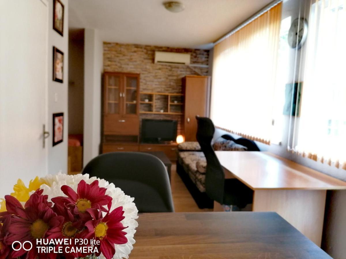 Comfort Getaway Studio Варна Экстерьер фото